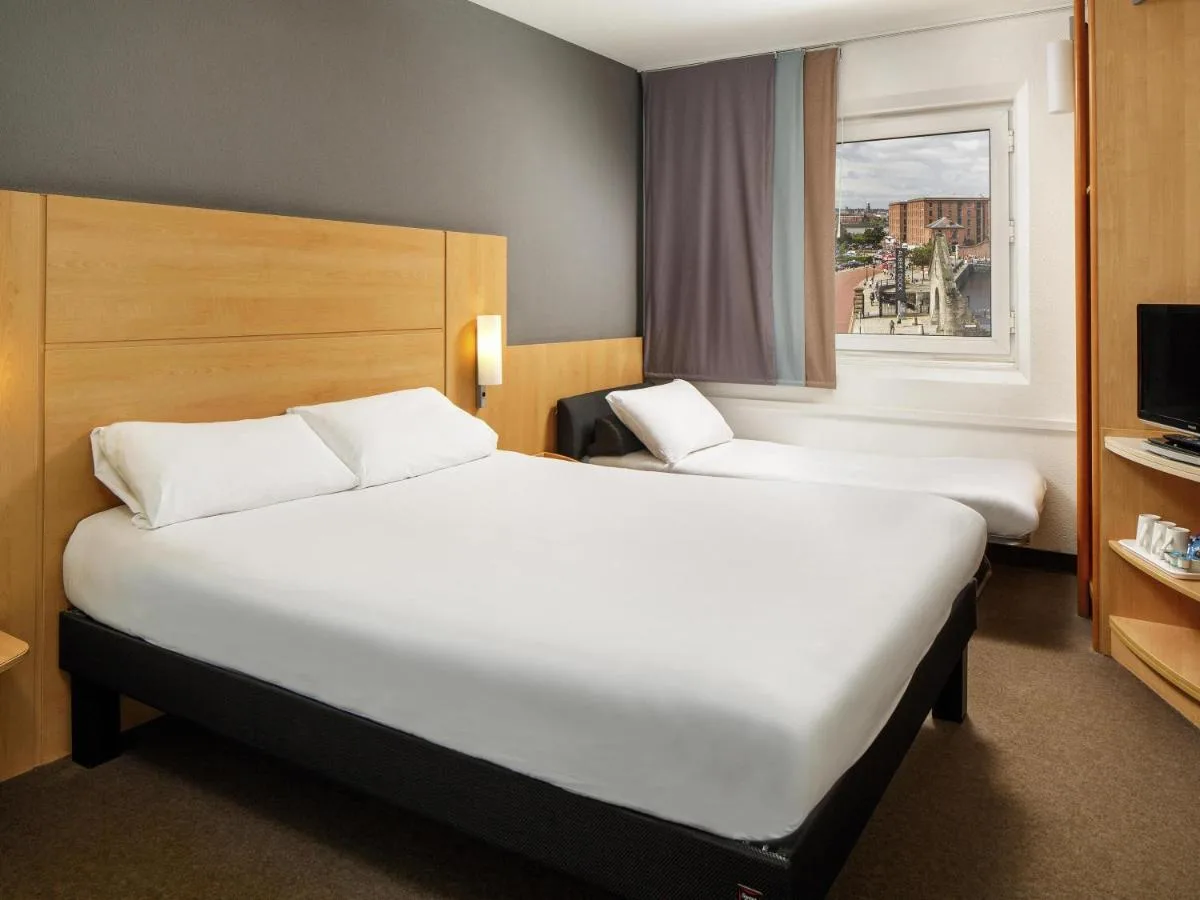 Classic Double Room - River Side